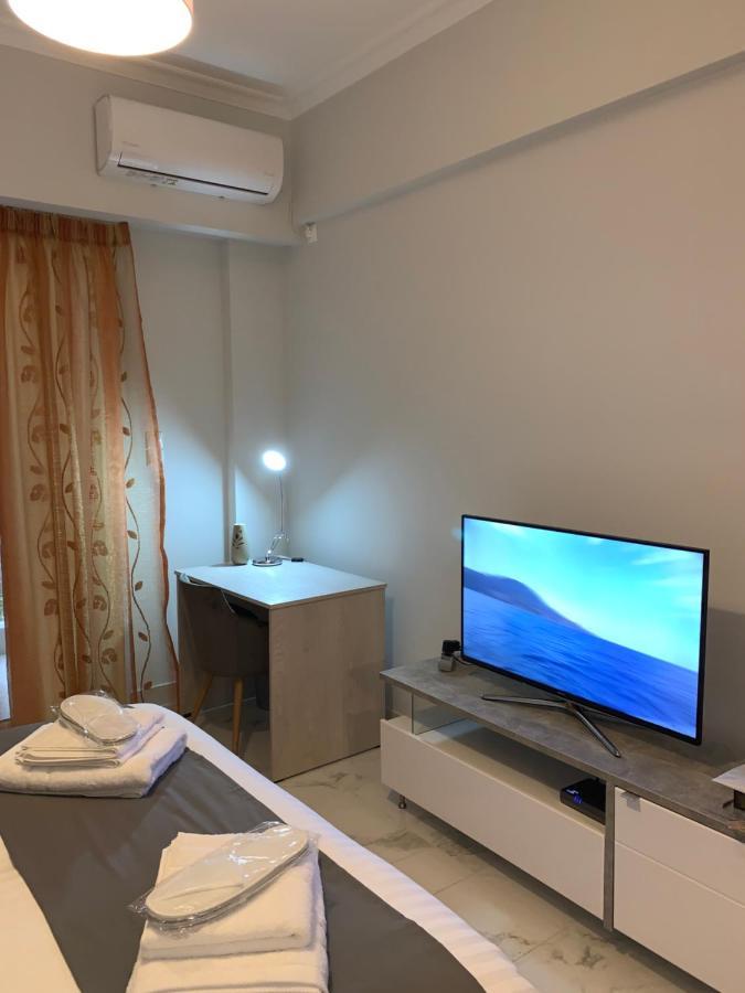 V17 Syntagma Studio Athènes Extérieur photo